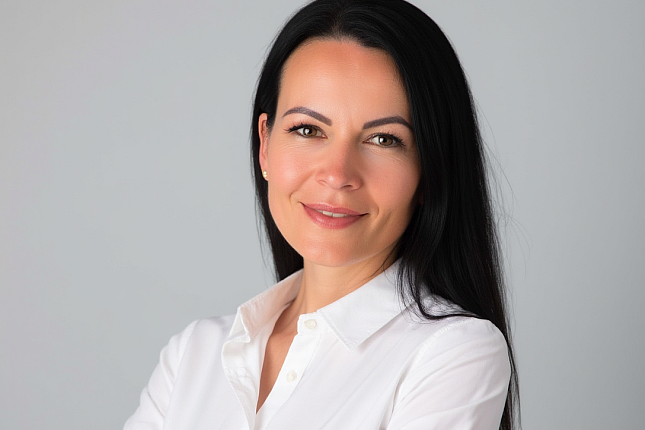 Dr. Caroline Krause